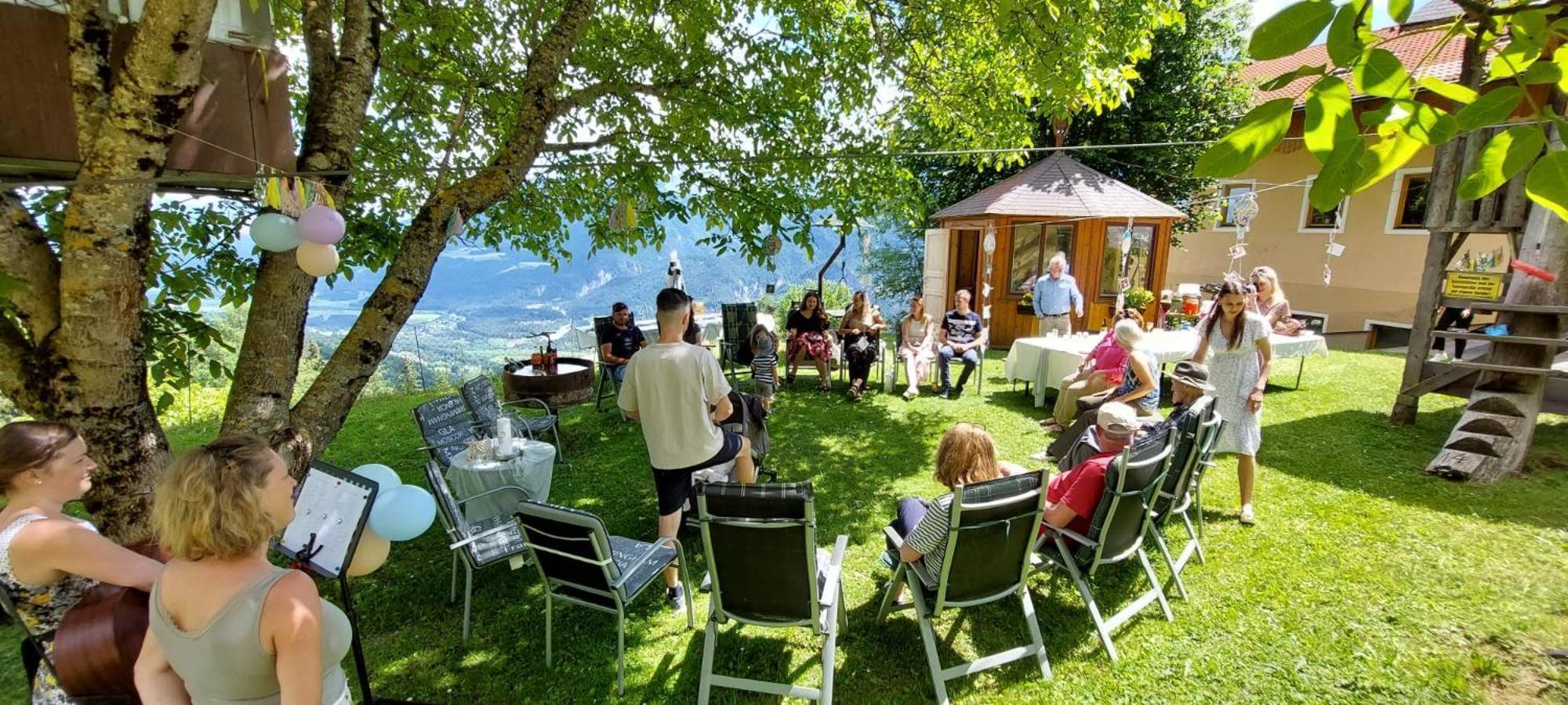 Almen-Kraeuter-Oberreiter Apartment Dellach im Drautal Bagian luar foto