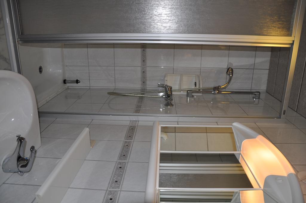 Almen-Kraeuter-Oberreiter Apartment Dellach im Drautal Bagian luar foto