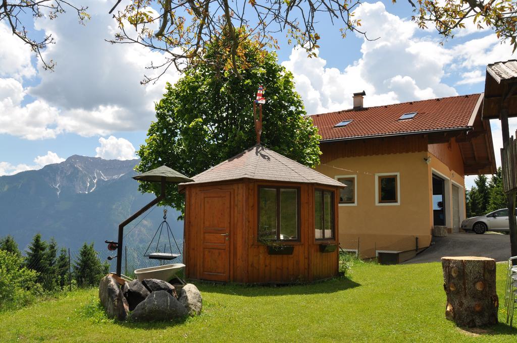 Almen-Kraeuter-Oberreiter Apartment Dellach im Drautal Bagian luar foto