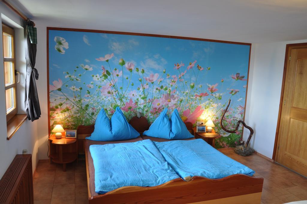 Almen-Kraeuter-Oberreiter Apartment Dellach im Drautal Bagian luar foto